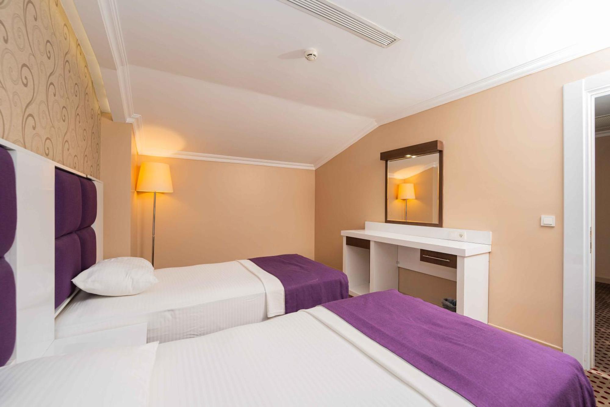 Boris Hotel Beylikduezue Istanbul Exterior photo